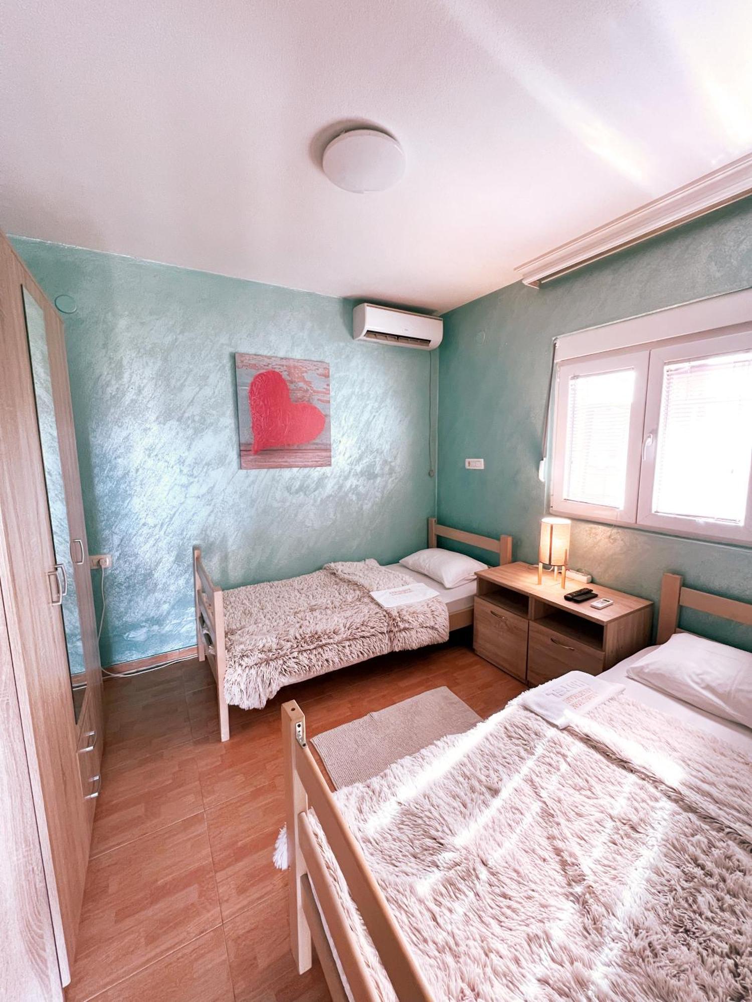 Apartments Aerodrom Podgorica Habitación foto